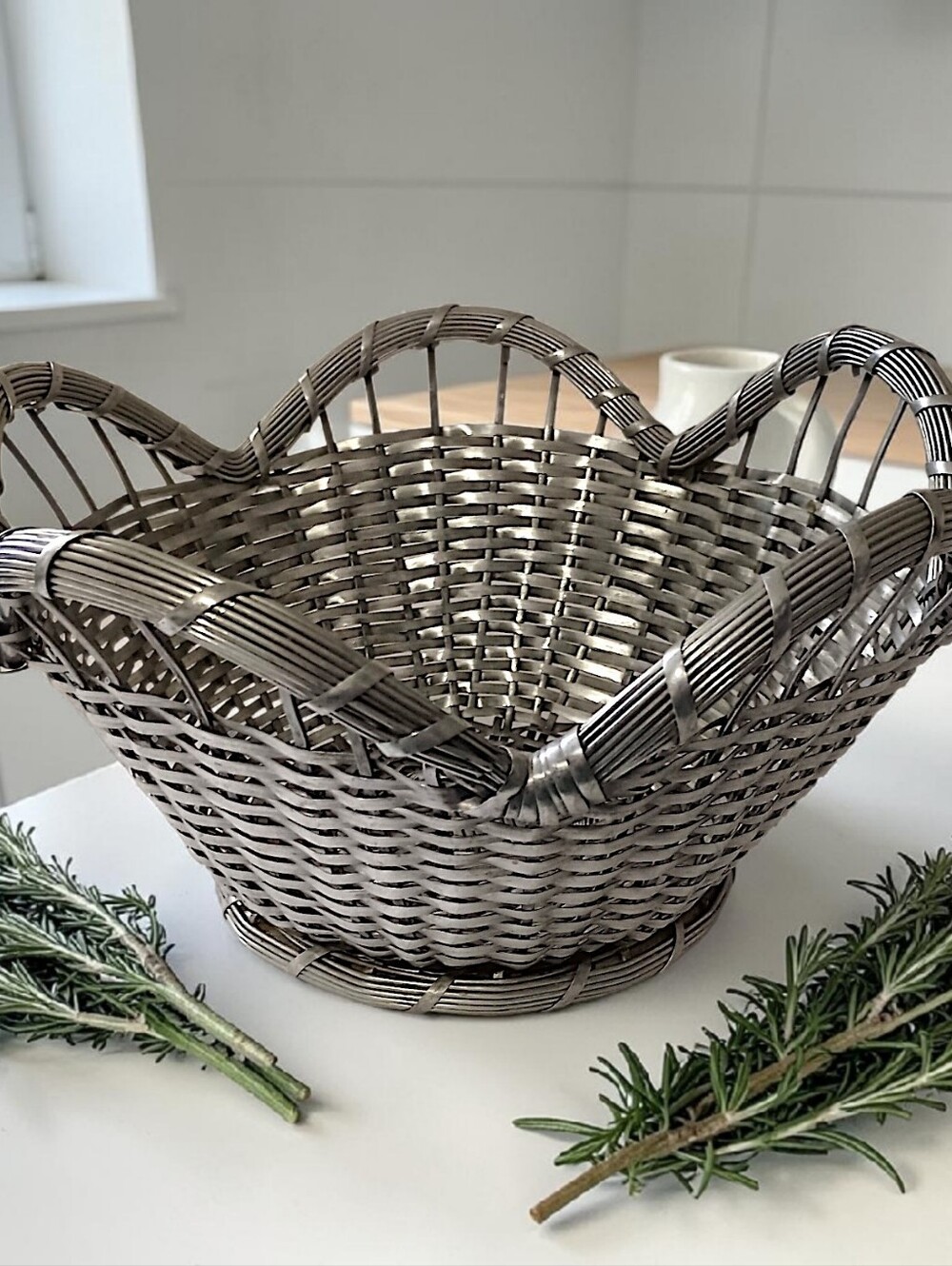 French Woven Wire Basket Vintage Silver Tone Scalloped Edge Farmhouse‎ Country